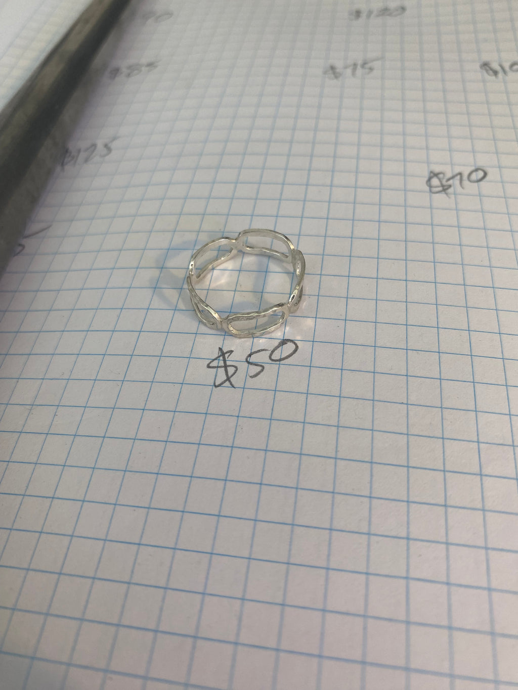 Hammered Silver Links Ring