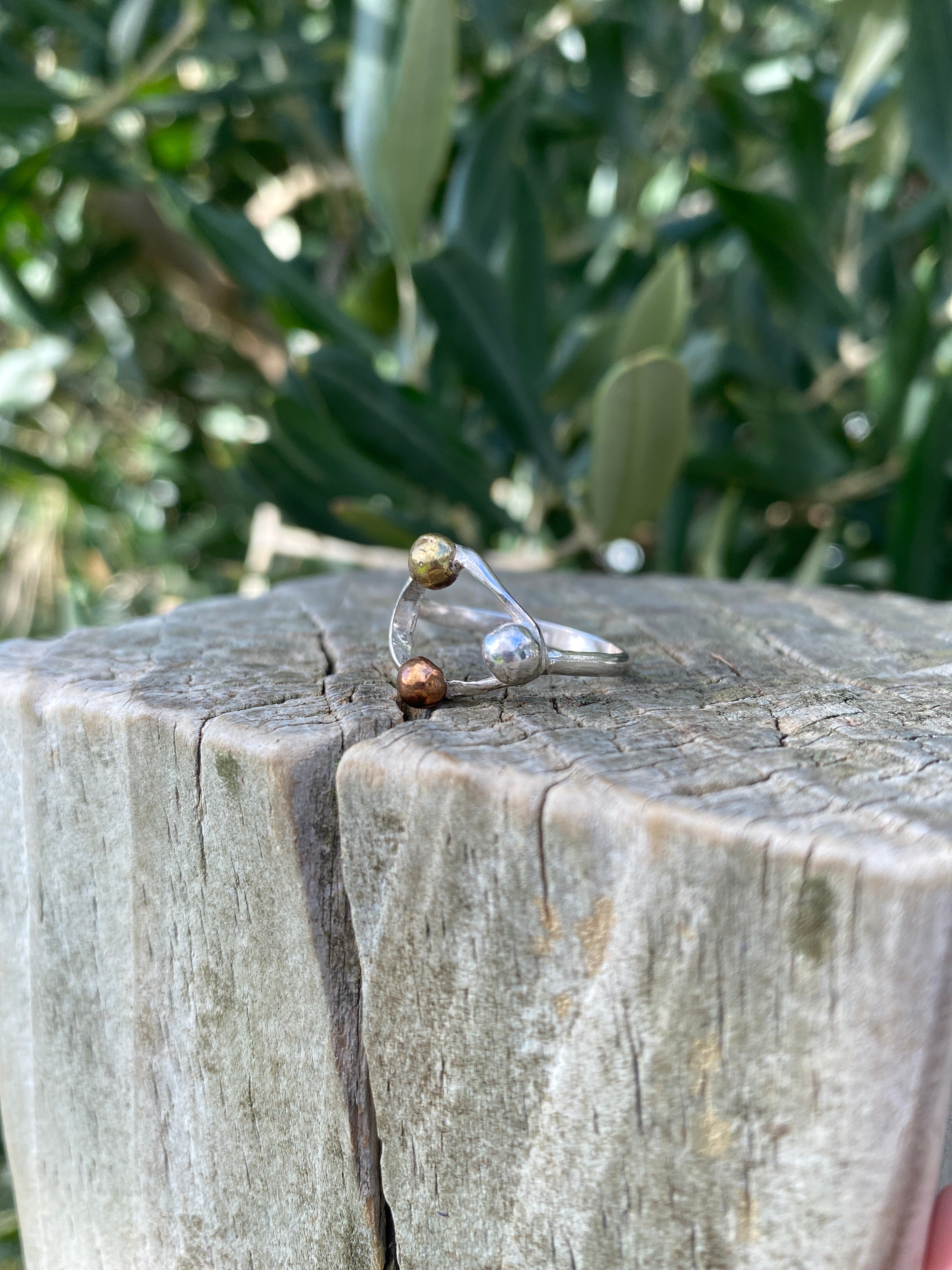 Three Metals Halo Pebble Ring — Silver, Copper & Brass