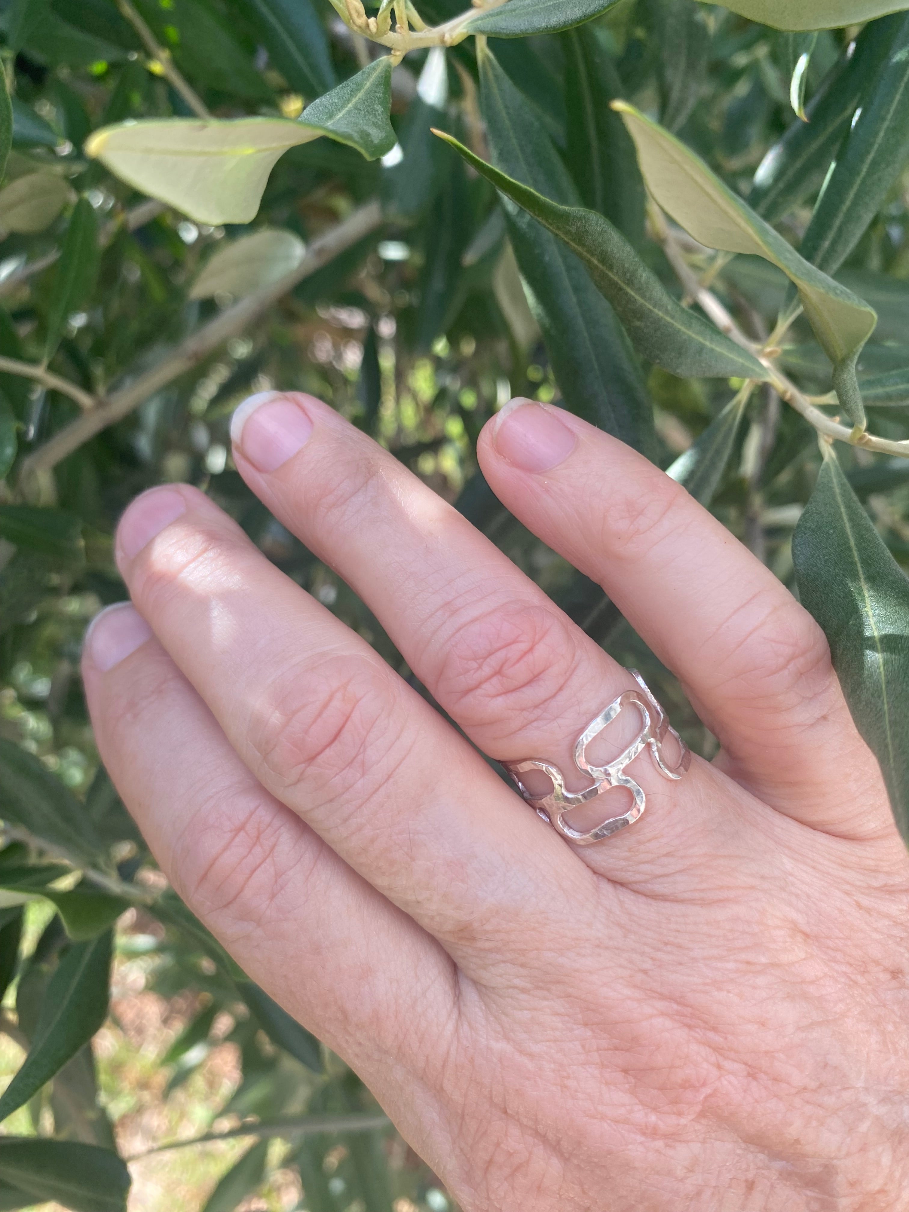 Double Row Hammered Silver Links Ring