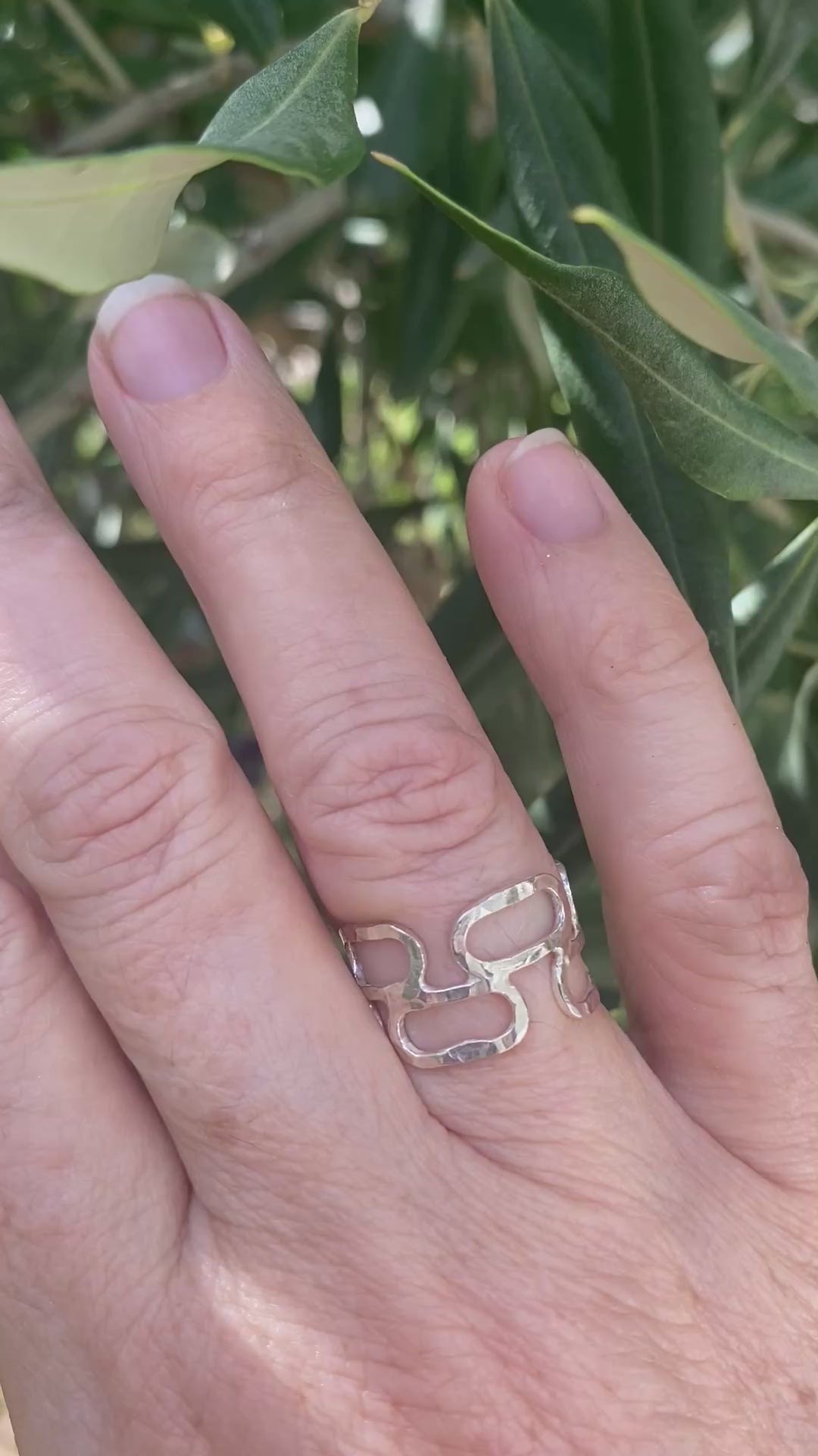 Double Row Hammered Silver Links Ring